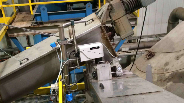 MCT460 online NIR analysaattori 5 MCT460 Ruuvi